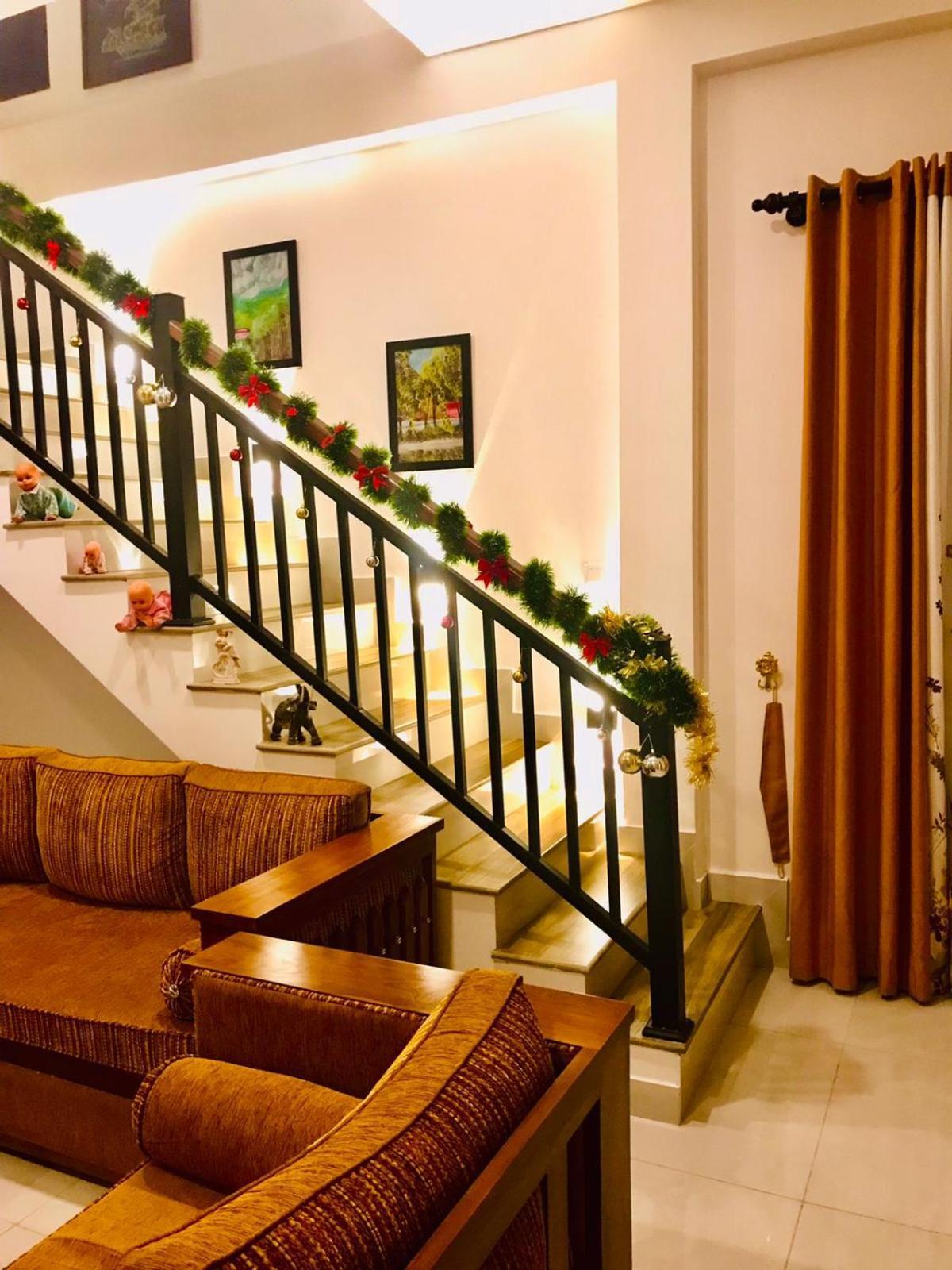 Sri White Villa Airport Boutique Hotel Katunayake Exterior photo